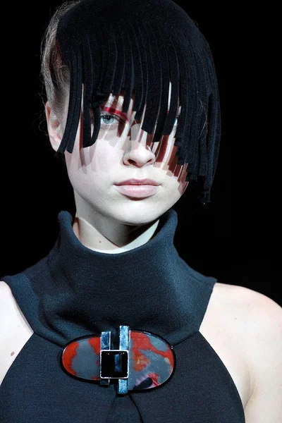 Look 60